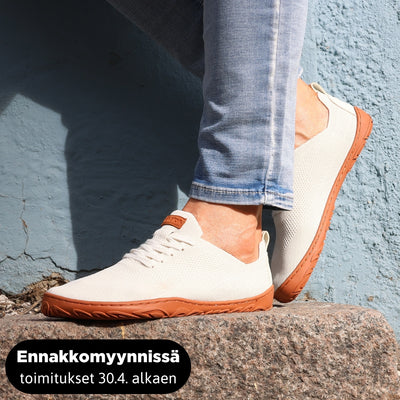 Vaistoa Iloa -paljasjalkatennarit